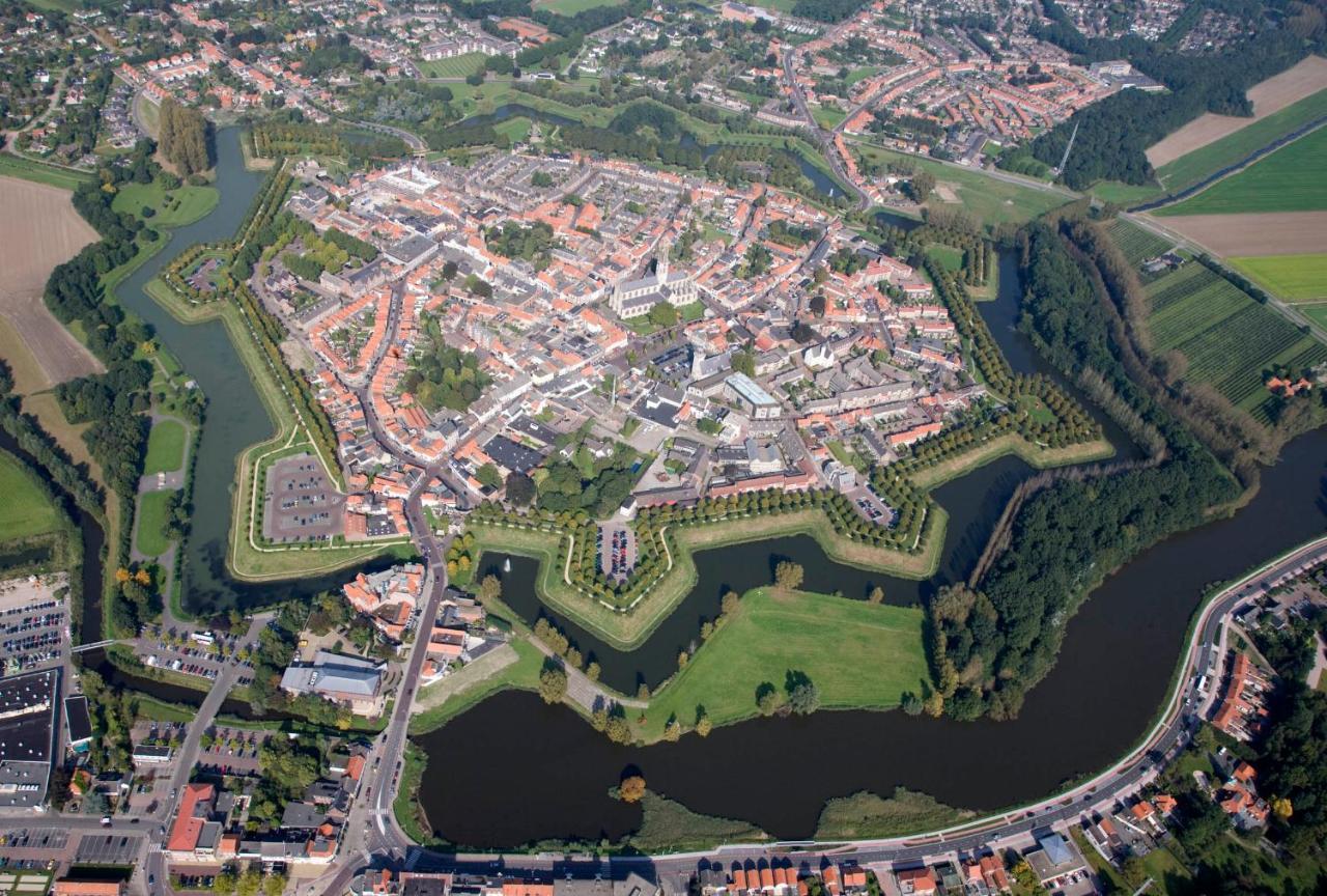 Hotel Hulst Eksteriør billede